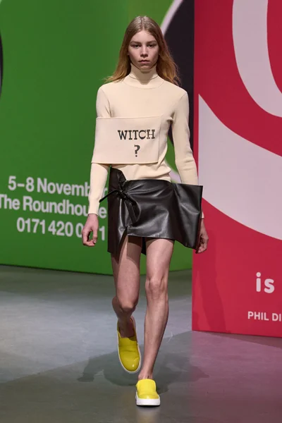Look 36
